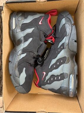 Nike Air DT Max ‘96 Black Anthracite Red Men’s Size 8.5 Deion Sanders Prime Time